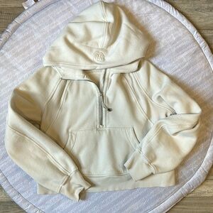 Lululemon cropped scuba